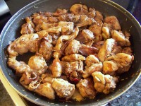 /album/fotogaleria-platos-caseros/conejo-ajillo1-jpg/